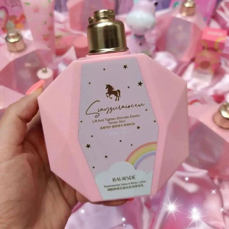 نرم کننده و براق کننده پوست